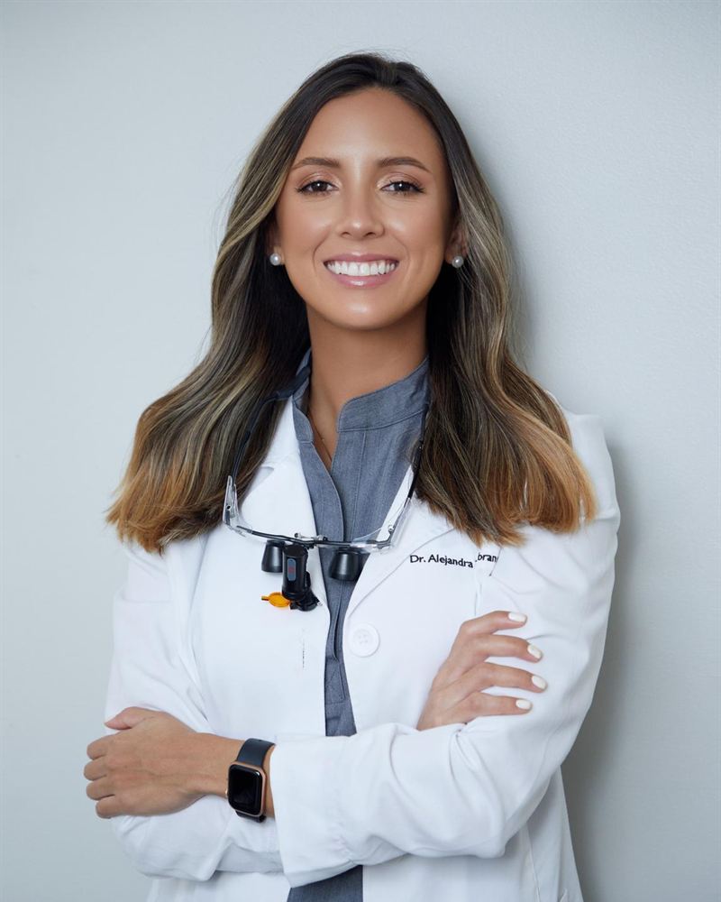 Portrait of Dra. Alejandra Zambrano